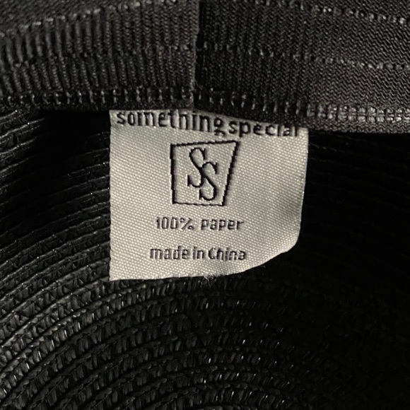 Wavy Sun Hat - Picture 4 of 5